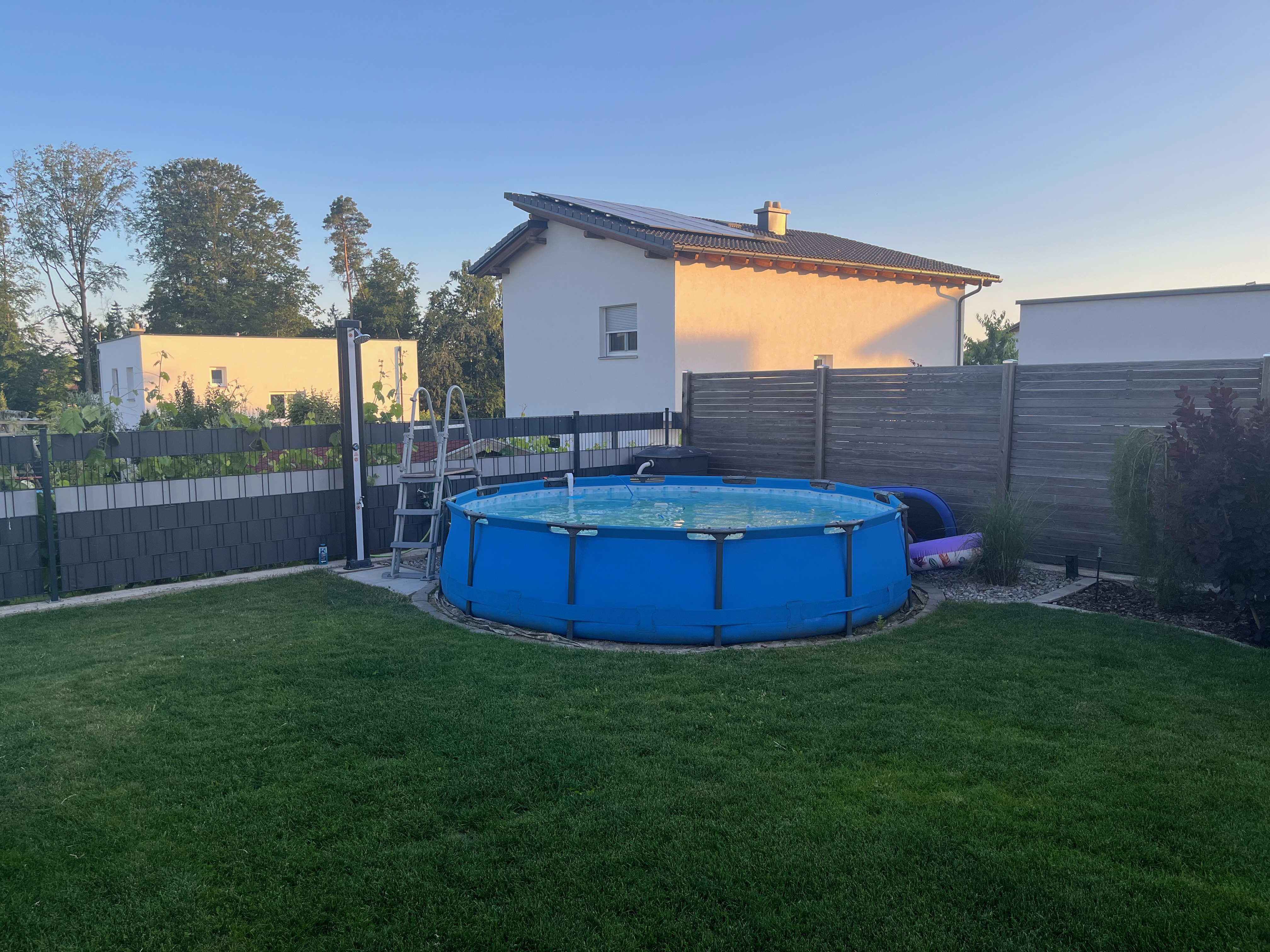 Unser erster Pool - ein Bestway Steelframe Pool mit den Maßen 366cm x 76 cm