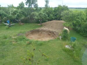 01 – 2026-06-07 – 5 x 1,5 Meter Rundpool – 1,2 Meter teilversenkt – Der Aushub